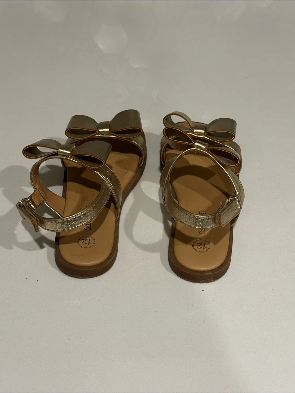 Cat & Jack Girls Metallic Gold Bow Sandals